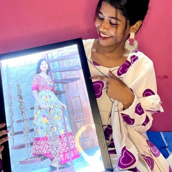 miss puchu led frame
